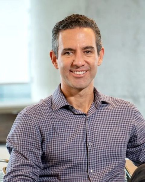 Portrait of David Vélez