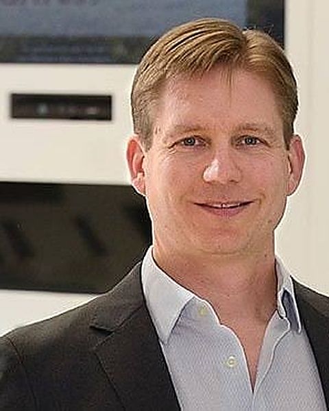Portrait of Greg Ulrich