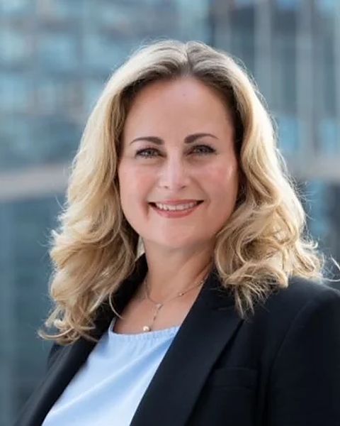 Portrait of Valerie Abend